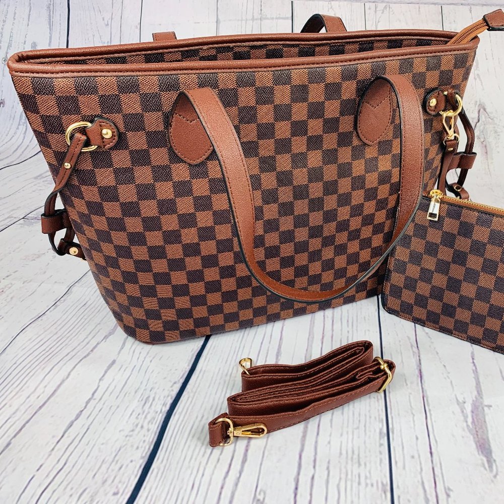 Handbags - Picture 5 of 5